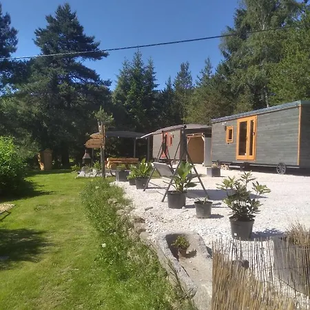 Maringotky šumava Luxusní stan *