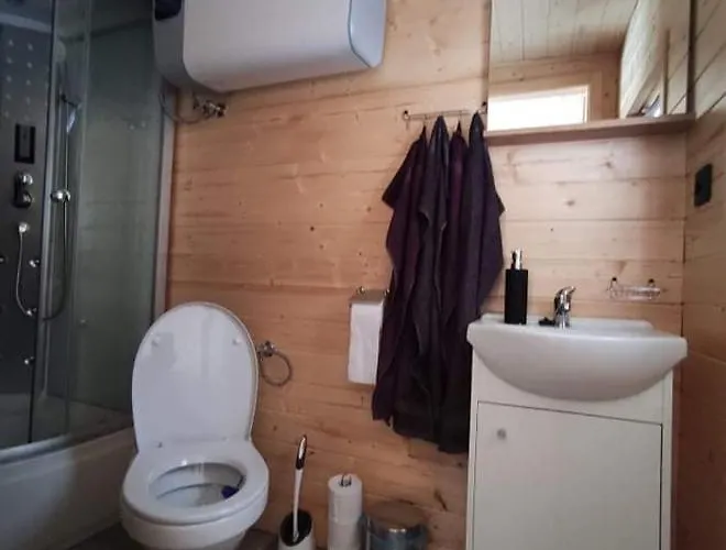 Maringotky Sumava Glamping *